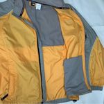 The North Face women's XL yellow windbreaker lightweight jacket hiking rain repe Photo 5