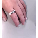 Boutique NEW Women’s 1Ct‎ Solitaire Synthetic Diamond White & Silver Ceramic Ring Size 7 Photo 8