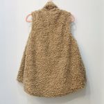 Entro NWT Boutique Sherpa Vest small Photo 6