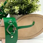 Kate Spade  Cassis Patent Green Heart Thong Sandals Size 9 Photo 2