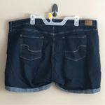 Levi Strauss & CO. Signature Levi Stausse Denim Shorts Women’s Size 22 Photo 1