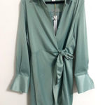 NWT Revolve x House of Harlow 1960 Wrap Mini Dress Medium Green Photo 0