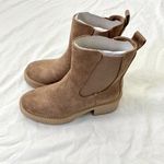 DV Dolce Vita Tan Chunky Platform Lug Sole Ankle Boots Model Tiffany NEW US 6 Brown Photo 2