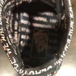 Vans Authentic  WE ARE BEAUTIFUL Woman’s Shoe size 7 tapered‎ high tops sk8 Photo 6