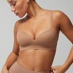 Soma Bra 40DD Enbliss Wireless Lightly Lined Adjustable Strap Back Closure Beige Photo 0