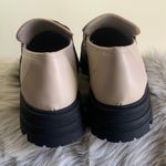 MIA Women's Gabina Round-Toe Lug Sole Loafers Size 7.5 Photo 4