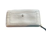 Marc Jacobs  Silver Leather Zip-Around Wallet‎ Unisex Photo 4