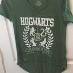 FINAL MARKDOWN Harry Potter hogwarts junior tee medium Size undefined Photo 1