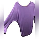 Zenana Outfitters Premium top. Purple. Size Small Photo 3