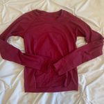 Lululemon  Swiftly Tech Long Sleeve Photo 0