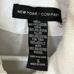 NEW YORK & COMPANY NY&C Solid White Puffer Zip Up Vest Small Photo 14