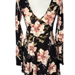 Forever 21  Long Sleeve Floral Dress Size Small Photo 0