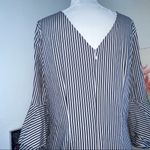 PAPPAGALLO Shift Dress With Bell Sleeves V Photo 6