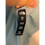 The North Face Womens Lean Strong Rib Tee Shirt Light Blue NWT Size XS Low Back Photo 5