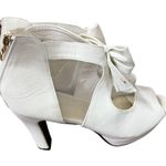 White Mesh Open Toe Bow High Heels Wedding Bridal Homecoming size 40 (US 9) Photo 2