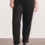 Everlane the Tencel Relaxed Chino in Buttersoft Black 12 Photo 0