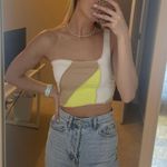 one shoulder crop top Yellow Photo 2