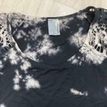 American Age top Photo 2