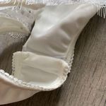 White lace bodysuit Photo 1