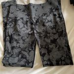 Gymshark  Adapt Seamless Camo Leggings Black Gray Print ‎ size XS Photo 1