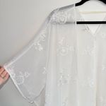 Maurice's  White Kimono Embroidered Open Front Beach Bridal Small Medium Photo 3