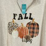 Maurice's Maurice’s 3X-Large T-Shirt Top Fall Vibes Pumpkins V-Neck Stretch Short Sleeves Photo 1