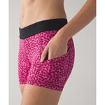 Lululemon  What The Sport Short Ace‎ Spot Magenta Purple Size 8 EUC Photo 1