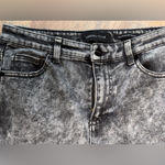 Kendall + Kylie Kendal and Kylie The Icon High Rise Straight Black Acid Wash Women’s Jeans Sz 30 Photo 2