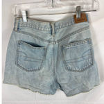 American Eagle  Distressed Crochet Detail Light Wash Mom Short Size 4 Photo 5