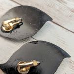 Vintage Clip On Earrings Photo 9