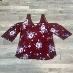 Shyanne  Burgundy Floral Crinkle Fabric Cold Shoulder Top S41 Photo 4