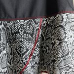 Lucky in love snake print athletic skort large 12 Black Photo 4