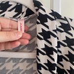 Houndstooth Cardigan Photo 2