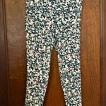 Athleta  Salutation Stash Pocket II Printed 7/8 Leggings Size S Photo 2