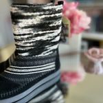 Toms Black Suede Nepal Mixed Textile Boots NEW Size 7.5 Photo 2