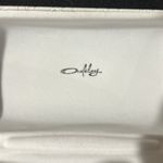 Oakley  White Embossed Sunglasses Case EUC Photo 2