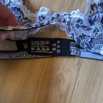 Lounge  LUXE BALCONY BRA Photo 2