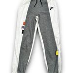 Nike  women’s icon clash sweatpants XS Photo 0