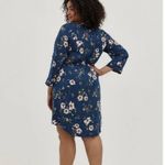 Torrid Blue Floral Challis Zip-Front 3/4 Tab Sleeve Shirt Dress Size 2X Pockets Photo 3