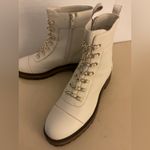 CECELIA NEW YORK White Combat Boots with Gold Chain Detail Size 7.5 Photo 5