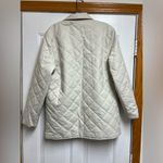 Orvis  cream Quilted Jacket sz S Photo 5