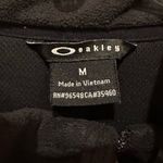 Oakley  women’s zip up vest Photo 3