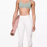 Lululemon Wunder Under HR Crop 21"
Lace Photo 12