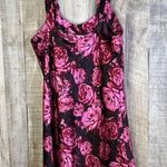 Floral Nightie with (Flaw) the strap is coming unsewn. Photo 1