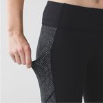 Lululemon Special Edition Speed Tight Reflective Ravish Reptile Size 6 Black Photo 3