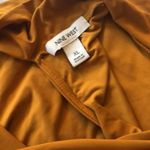 Nine West Women's Mustard Yellow Long Sleeve Slinky Turtleneck w/ Bow XL Photo 4