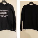 Gildan Sweater long sleeve is a size small Photo 6