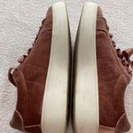 Steve Madden Bertie-V lace up faux velvet fashion sneakers size 8.5B Photo 4