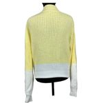 GB  Women's Sweater Photo 1