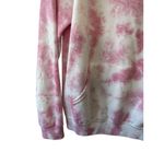 Artist Union Pink & White Tye Photo 2